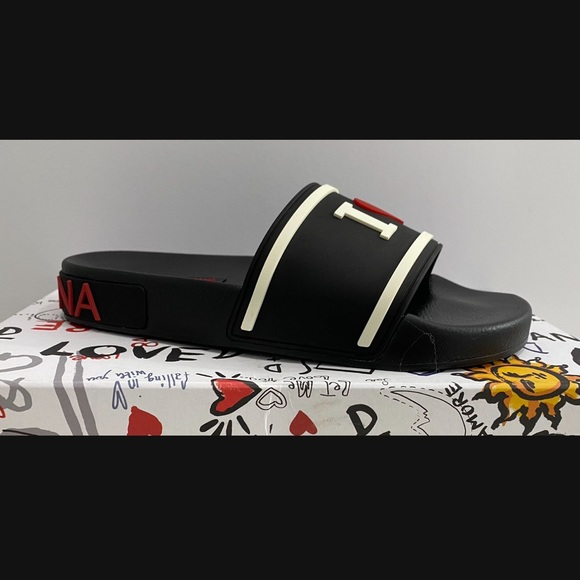 Authentic- New- Dolce & Gabbana Slides - Picture 2 of 5